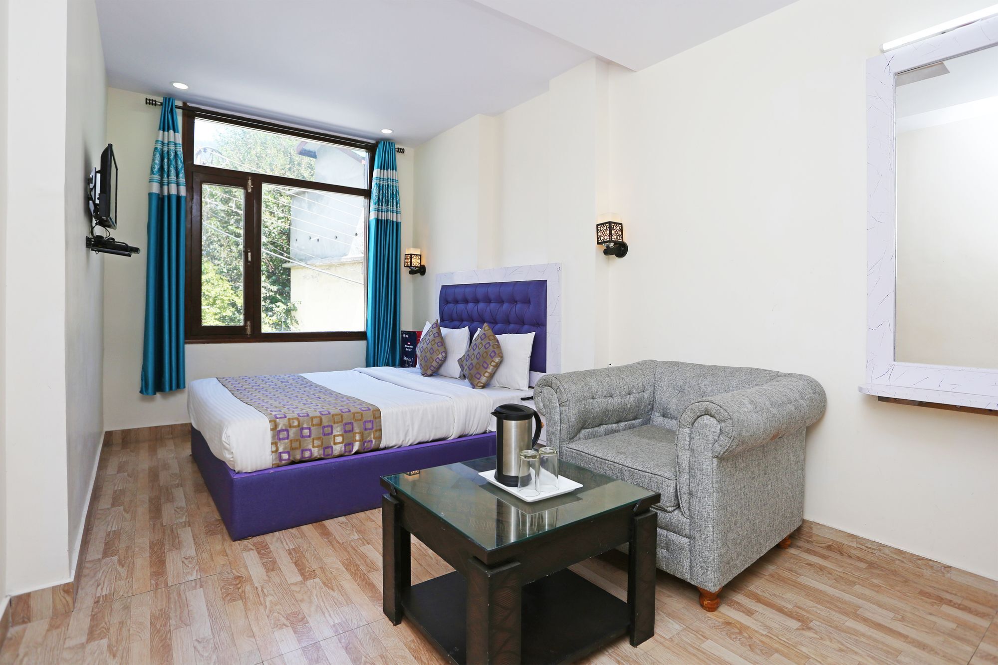 Oyo 9912 Hotel Rock Sea Manāli Kültér fotó