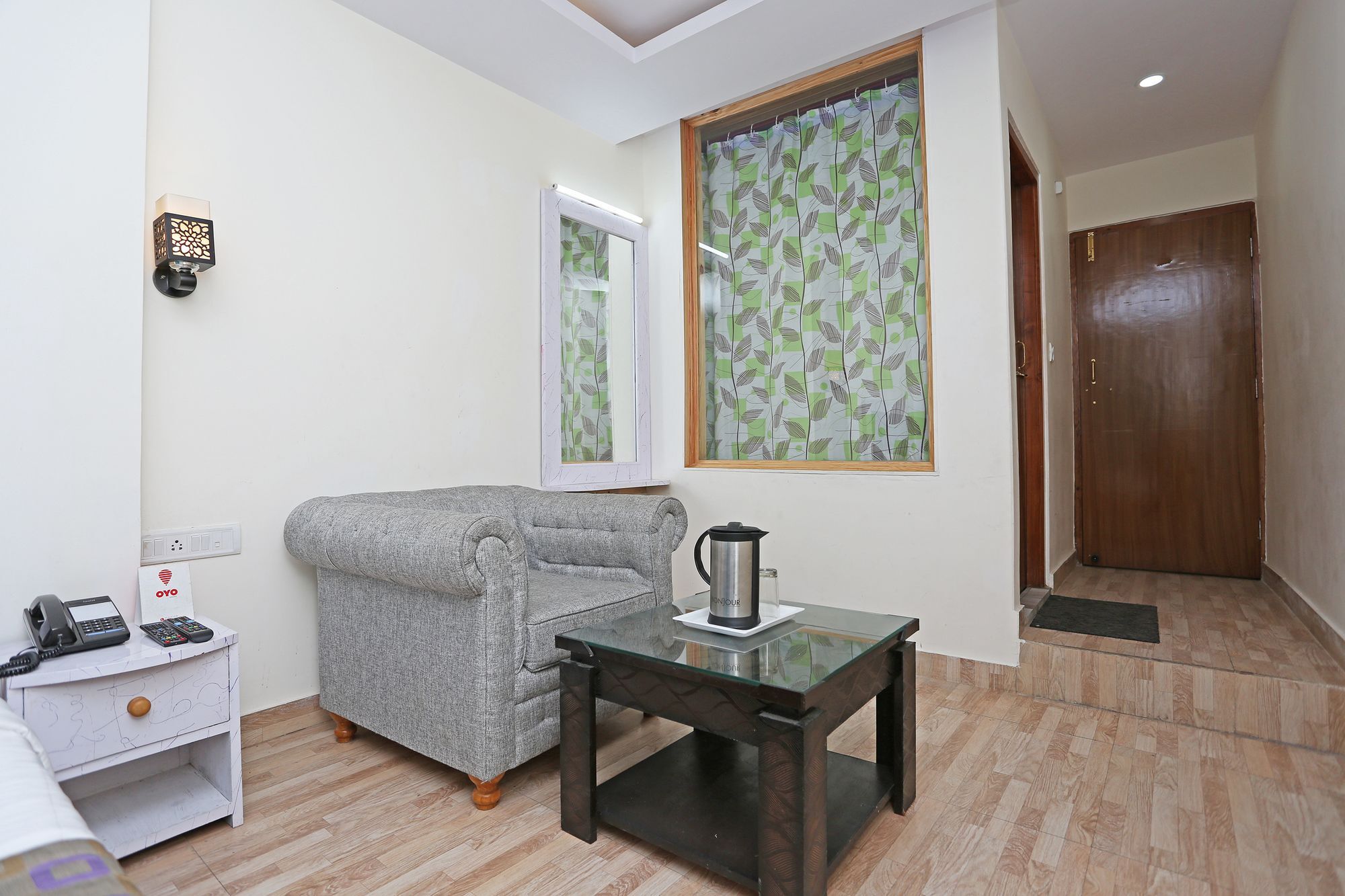 Oyo 9912 Hotel Rock Sea Manāli Kültér fotó